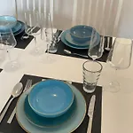 Apartamento City-apartment Mit Theaterblick