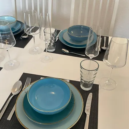 Daire City-apartment Mit Theaterblick