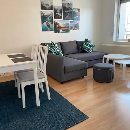 City-apartment Mit Theaterblick Daire