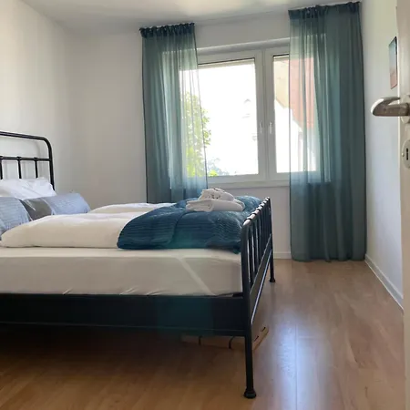 City-apartment Mit Theaterblick Apartamento